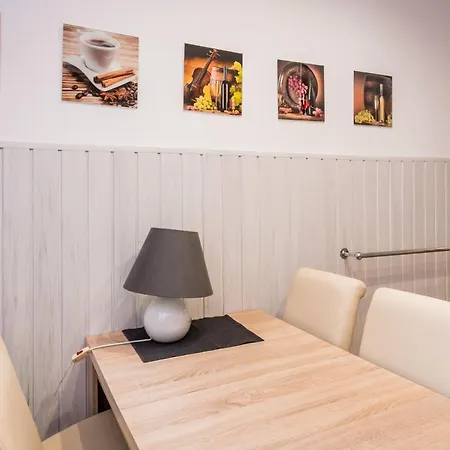 Apartament Debnicki Wawelofts Cracovia Esterno foto